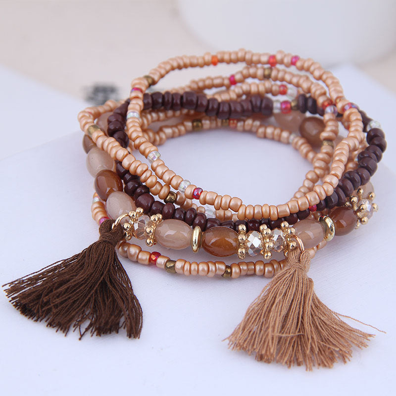 Conjunto de pulseras con borlas y mini cuentas multicolores bohemias