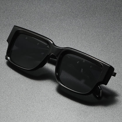 Gafas de sol cuadradas de montura gruesa en azul polvoriento: estilo de personalidad de moda
