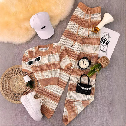 Women Fashion Contrast Color Stripe Two-Piece Set