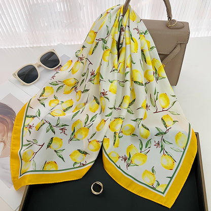 Pañuelo cuadrado de seda estampado informal para mujer: accesorio ligero y lujoso.