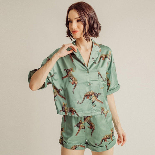 Women Fashion Comfortable Ice Silk Leopard Print Pajamas Set