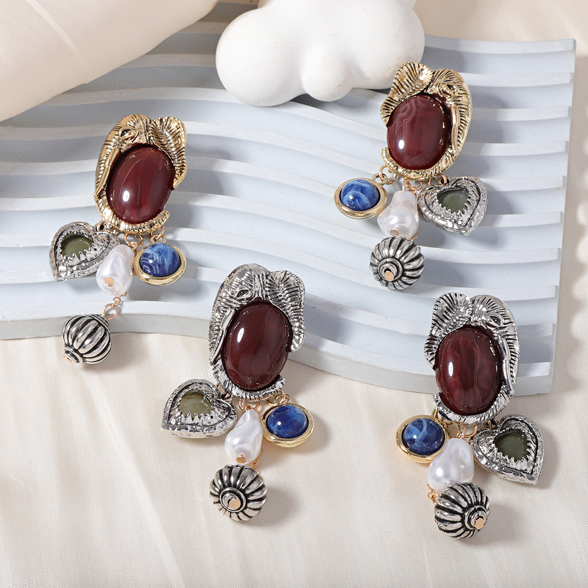 Women Fashion Retro Imitation Pearl Animal Earrings