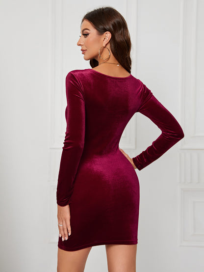 Robe courte sexy à manches longues en velours doré pour femme