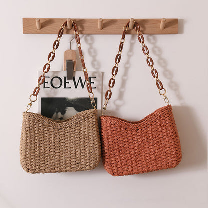 Bolso de hombro bohemio informal de paja tejida