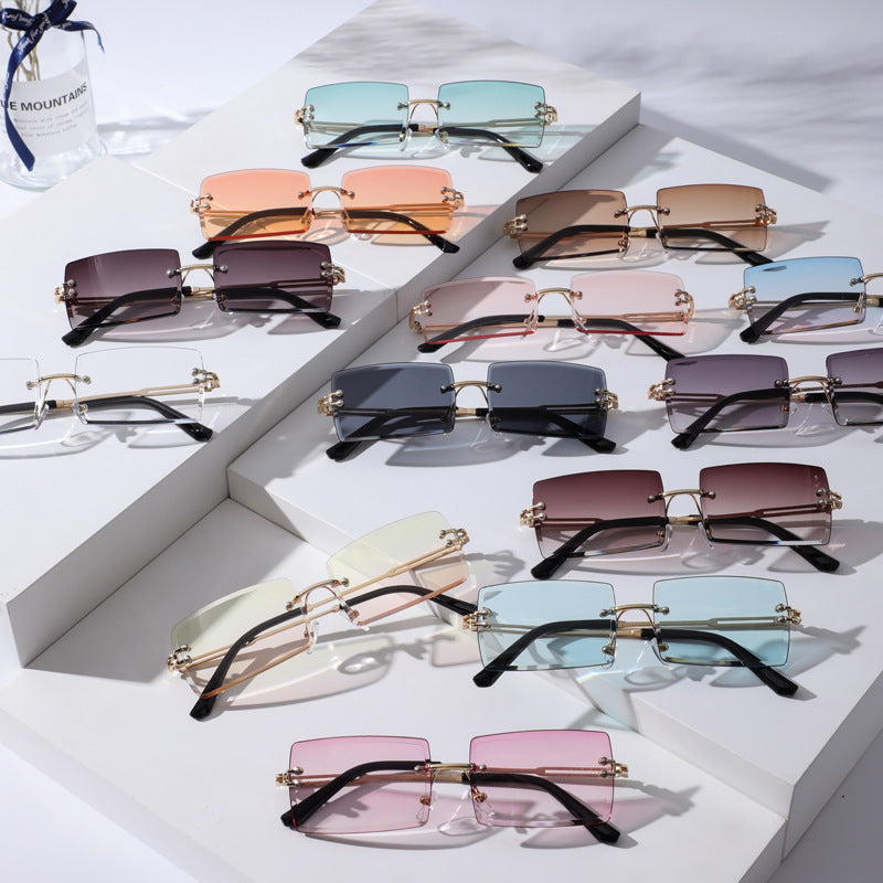 Lunettes de soleil tendance sans monture en métal