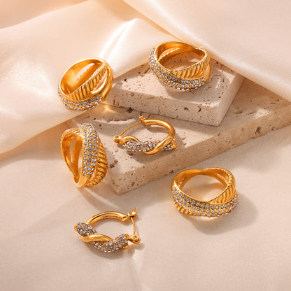 Women Fashion Titanium Steel Plated Rhinestone Ring Stylish Jewelry