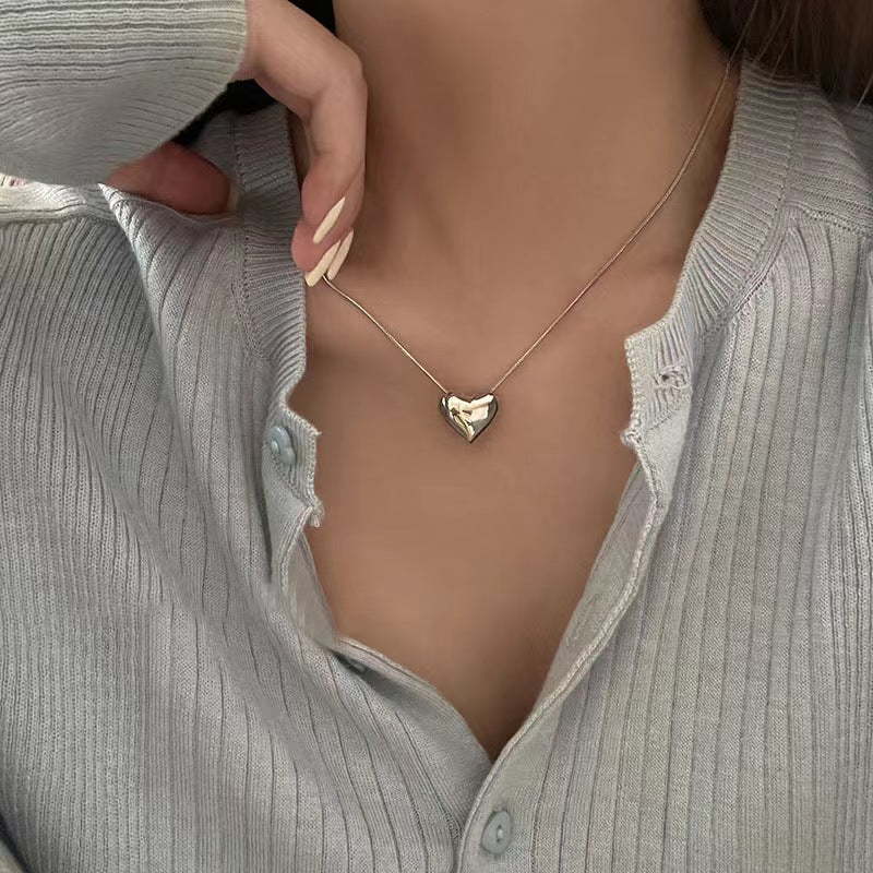 Collar con colgante de amor sencillo a la moda para mujer, cadena de corazón de acrílico