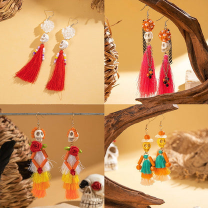 Pendientes de cuentas con borlas y calaveras divertidas de Halloween