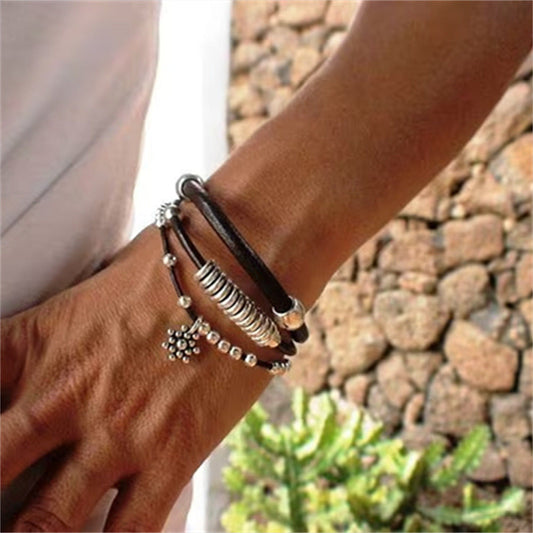 Bohemian Floral Alloy Pendant Bracelet for Women
