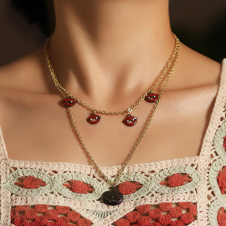 Collier à pompons