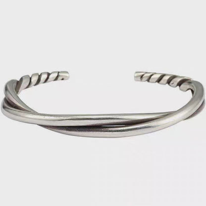 Men Fashion Simple Twist Bracelet Alloy Geometric Style
