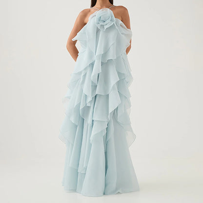 Robe élégante à volants et dos nu pour femme