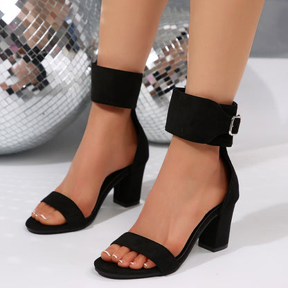 Sandalias de tacón alto de moda para mujer de talla grande