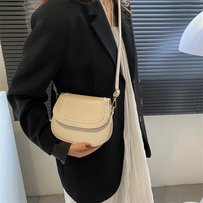 Bolso de hombro con solapa de color sólido de moda