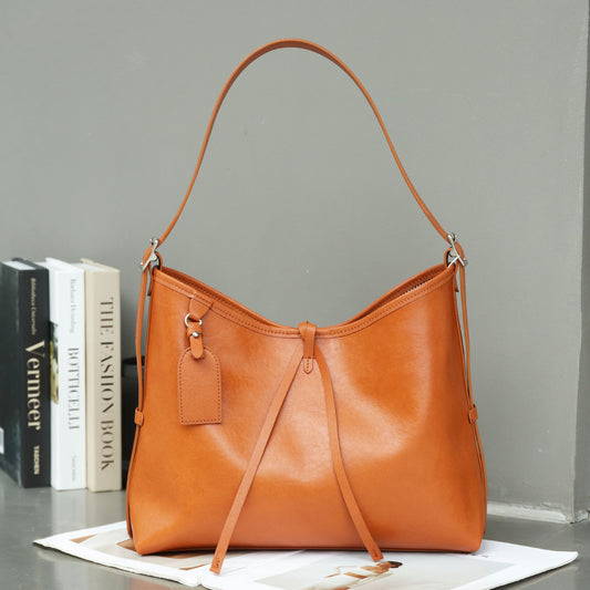 Vintage Solid Color Leather Large Capacity Shoulder Bag