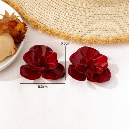 Retro Exaggerated Three Dimensional Metal Floral Earrings Alloy Flowers