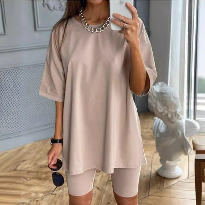 Conjunto informal de top y pantalones cortos de manga corta de color liso para mujer