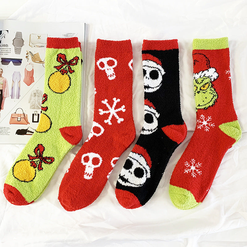 Calcetines de polar coral cálidos con dibujos animados de Halloween y Navidad con personalidad de moda