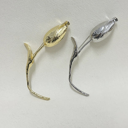 Broche élégante en forme de bouton de tulipe pour femme