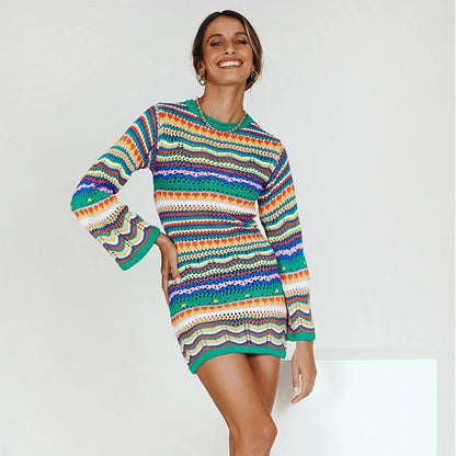 Vestido corto de punto de manga larga con rayas y bloques de color bohemios y vanguardista para mujer