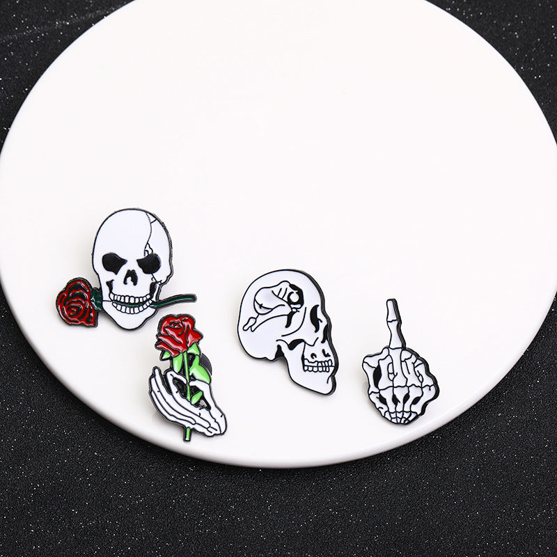 Broches en métal unisexes Halloween en forme de tête de mort avec gouttes d'huile