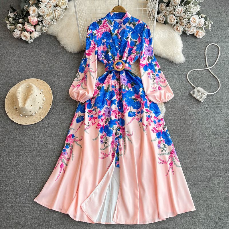 Elegante vestido midi de manga larga con estampado floral