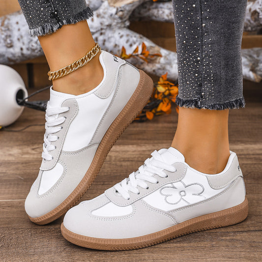 Women Casual Vintage Colorblock Sneakers with Lace-Up Closure