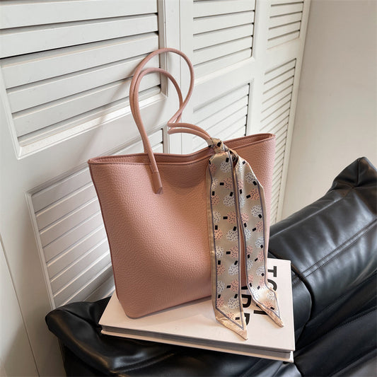 Large Capacity Women Summer Tote Bag in PU Material