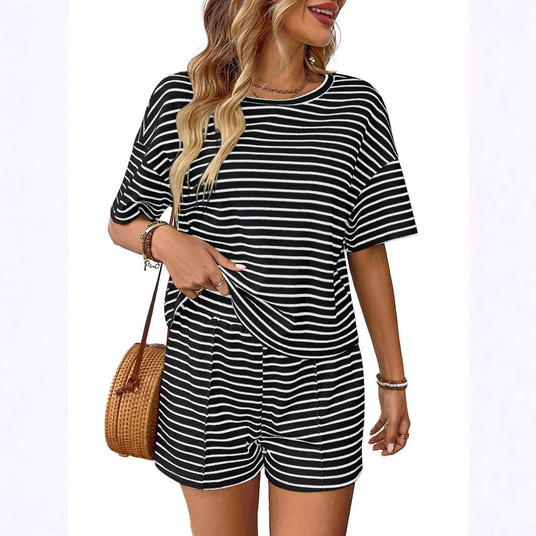 Conjunto de pantalones cortos de rayas casuales de moda para mujer