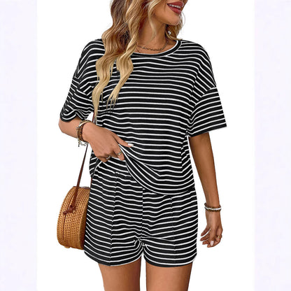 Conjunto de pantalones cortos de rayas casuales de moda para mujer
