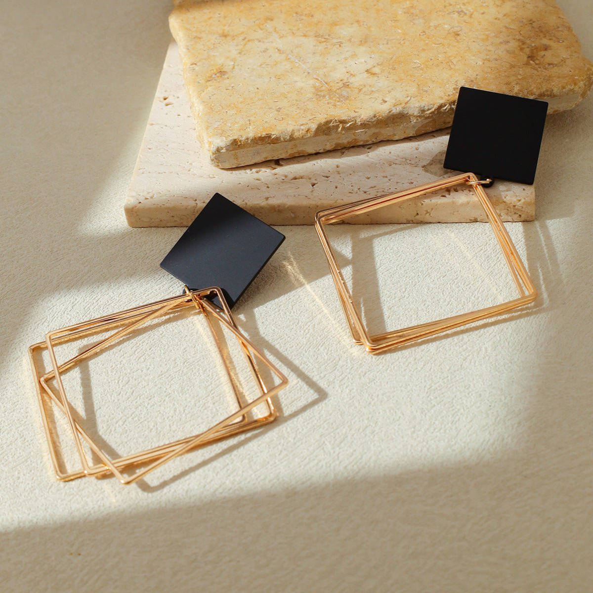 Women Fashion Exaggerated Simple Metal Square Earrings