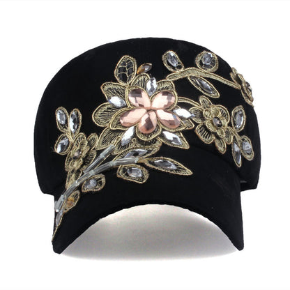 Casquette pare-soleil en soie dorée et diamant pour femme