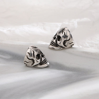 Clip de oreja de cobre con forma de calavera para Halloween para hombre