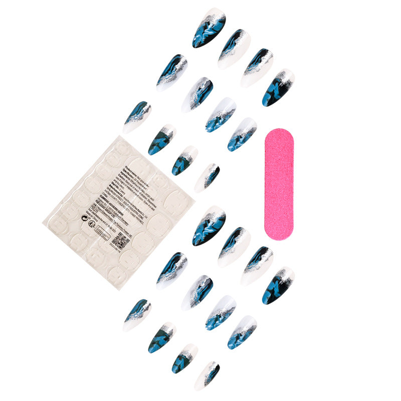 Nail Art à la poudre pailletée bleue tendance