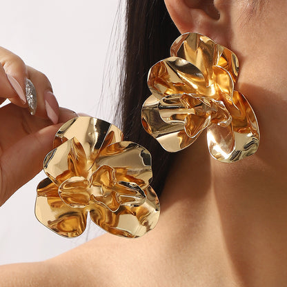Retro Floral Earrings Alloy Fashion Flowers Style