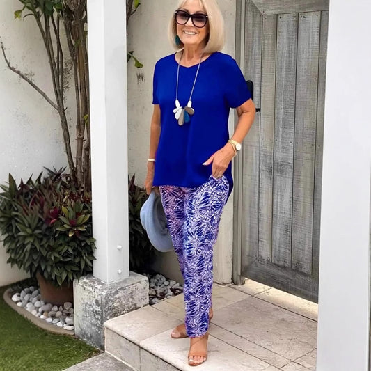 Conjunto de top y pantalón estampado de manga corta informal para mujer