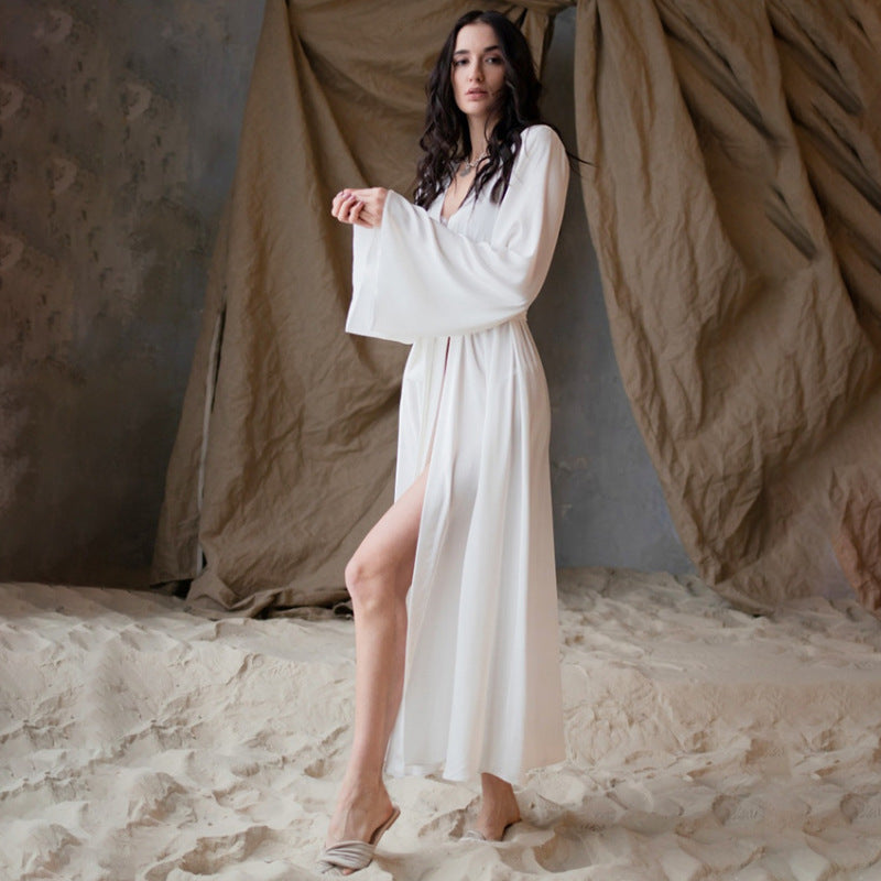 Women Fashion Casual Silk Pajamas Nightgown in Black and White