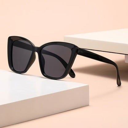 Gafas de sol de ojo de gato con montura grande y diseño moderno para mujer