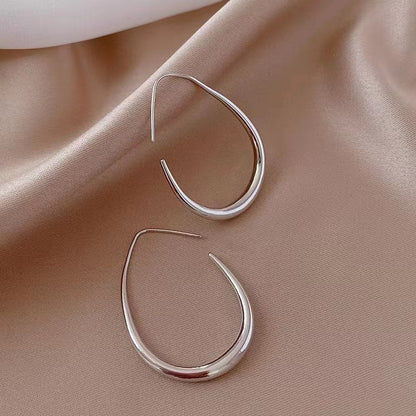 Exaggerated Elliptical Copper Earrings