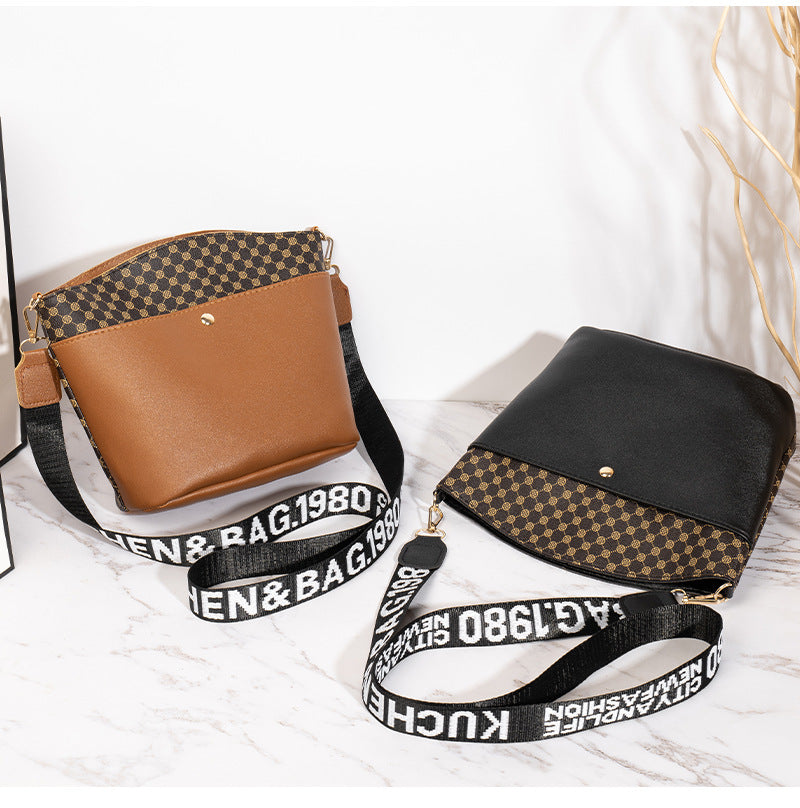 Women Casual Bucket Shoulder Bag in PU Material