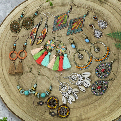 Boucles d'oreilles à pompons créatives de style ethnique bohème rétro