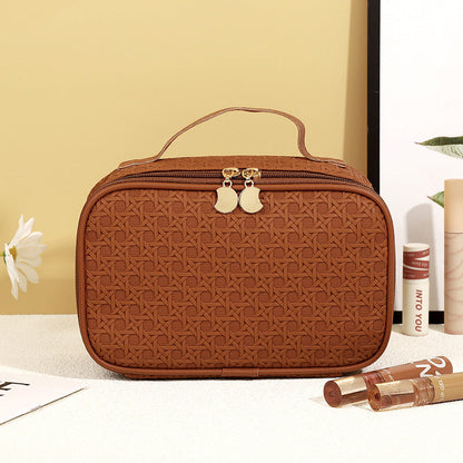 Bolsa de cosméticos sencilla de cuero de color sólido