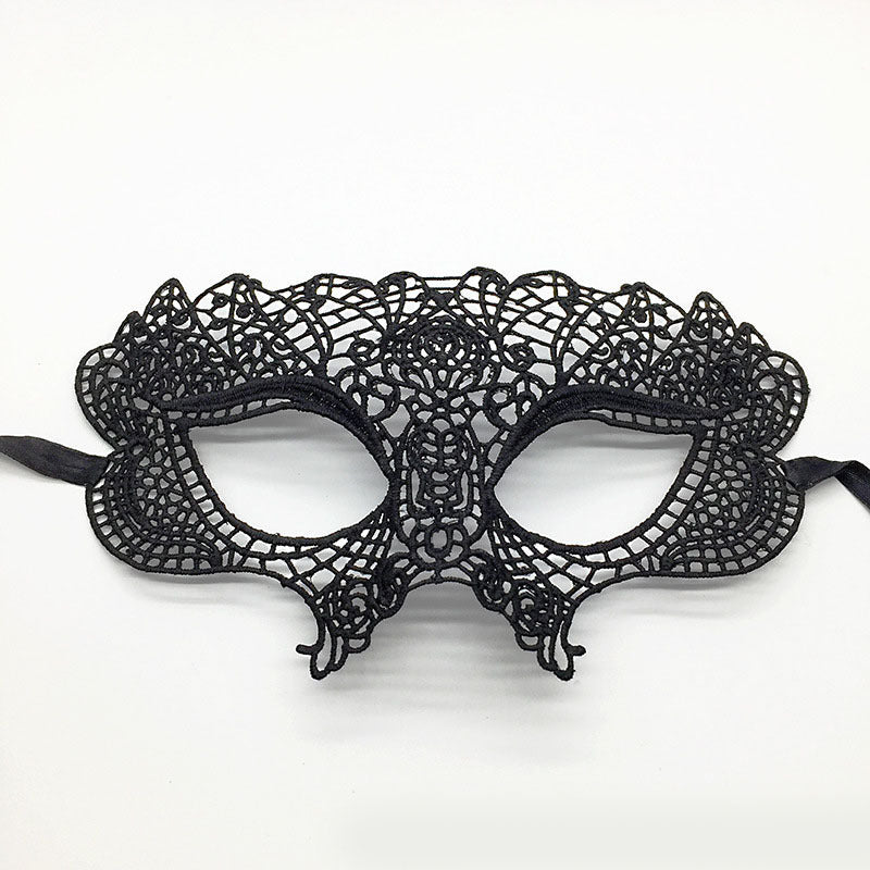 Masque de mascarade simple en dentelle noire pour femme, idéal pour une fête