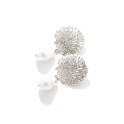 Bohemian Exaggerated Holiday Style Alloy Shell Earrings