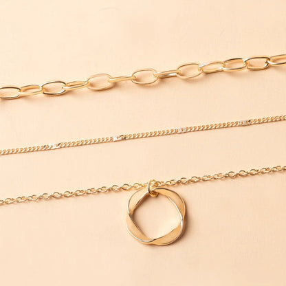 Collar con colgante circular de cadena gruesa multicapa a la moda para mujer