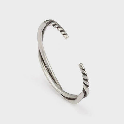 Men Fashion Simple Twist Bracelet Alloy Geometric Style