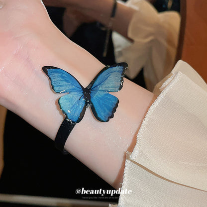 Conjunto de joyas de mariposa azul degradado estilo princesa con cadena de clavícula de aleación