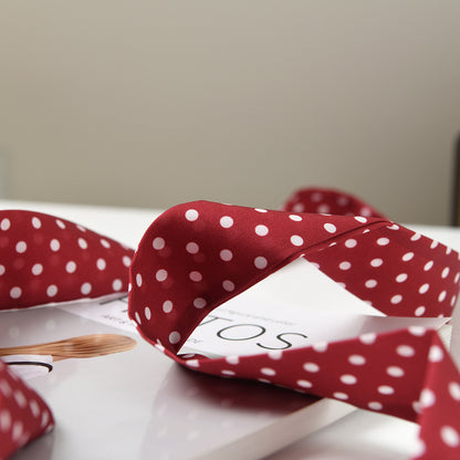 Pañuelo de seda con asa para bolso con estampado de lunares de moda