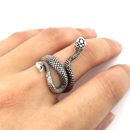 Anillo de serpiente de Halloween chapado en plata antigua exagerado para hombre