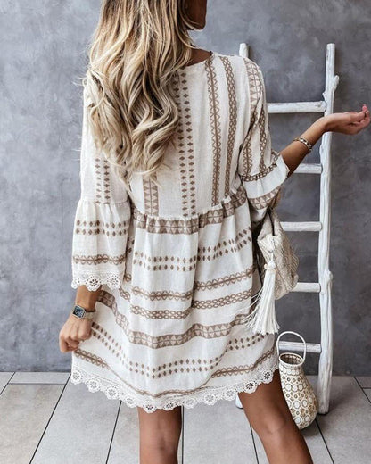 Vestido elegante bohemio con escote en V, estampado geométrico, mangas acampanadas y encaje para mujer